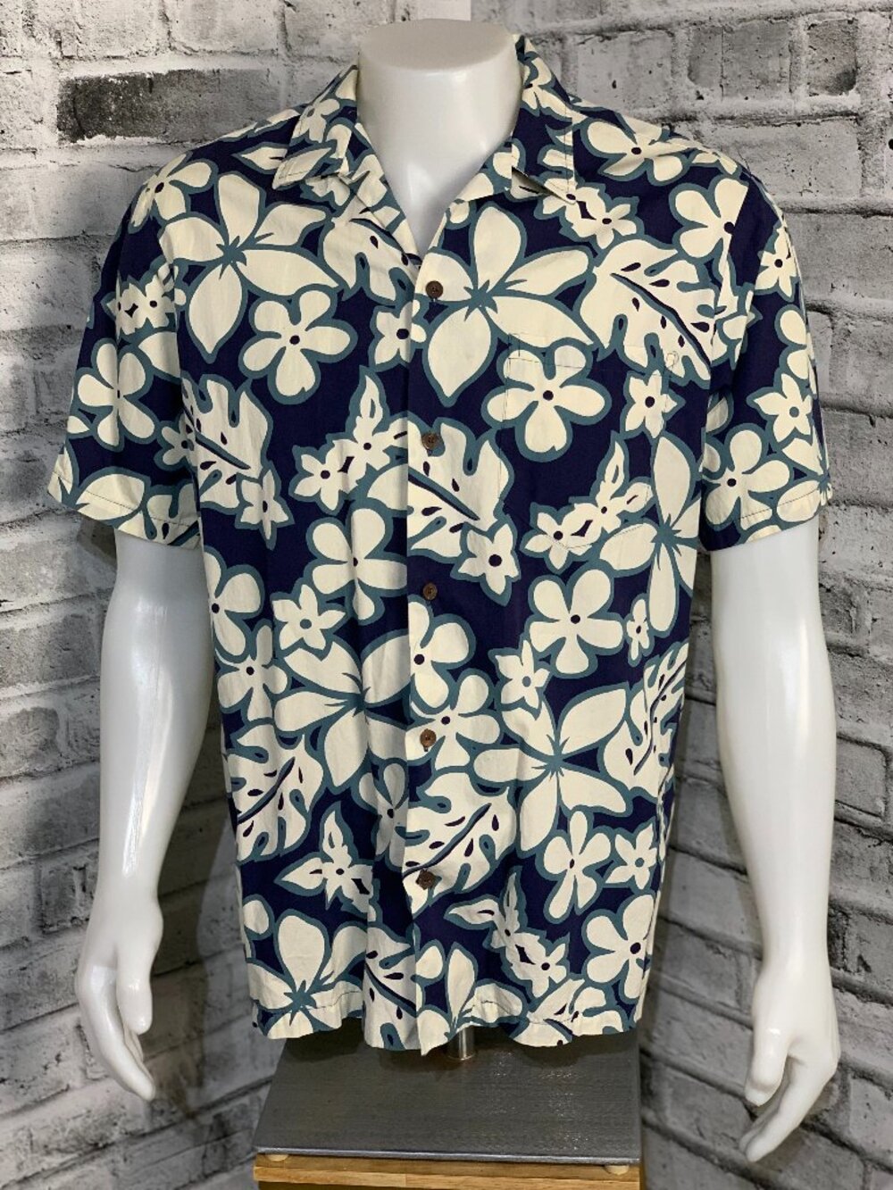 Vintage Hawaiian Islands Shirt Mens L Navy Casual Button Up Tropical Aloha 90s